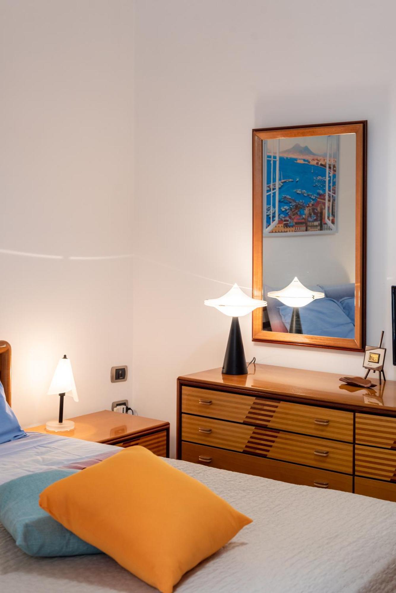 Am Apartment Napoli - Tra Il Centro E La Stazione Centrale 外观 照片